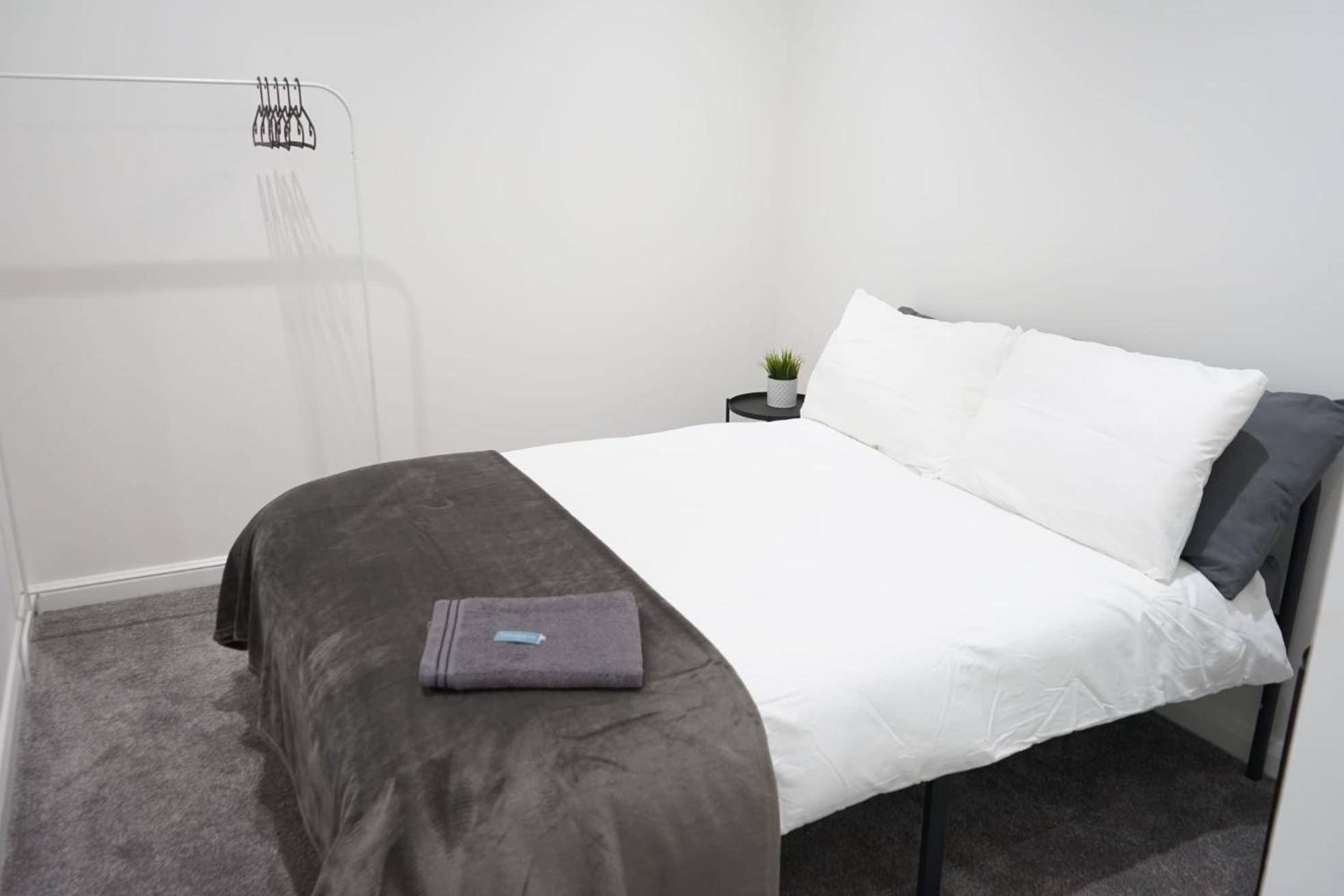 Luxury City Centre Apartment 贝尔法斯特 外观 照片