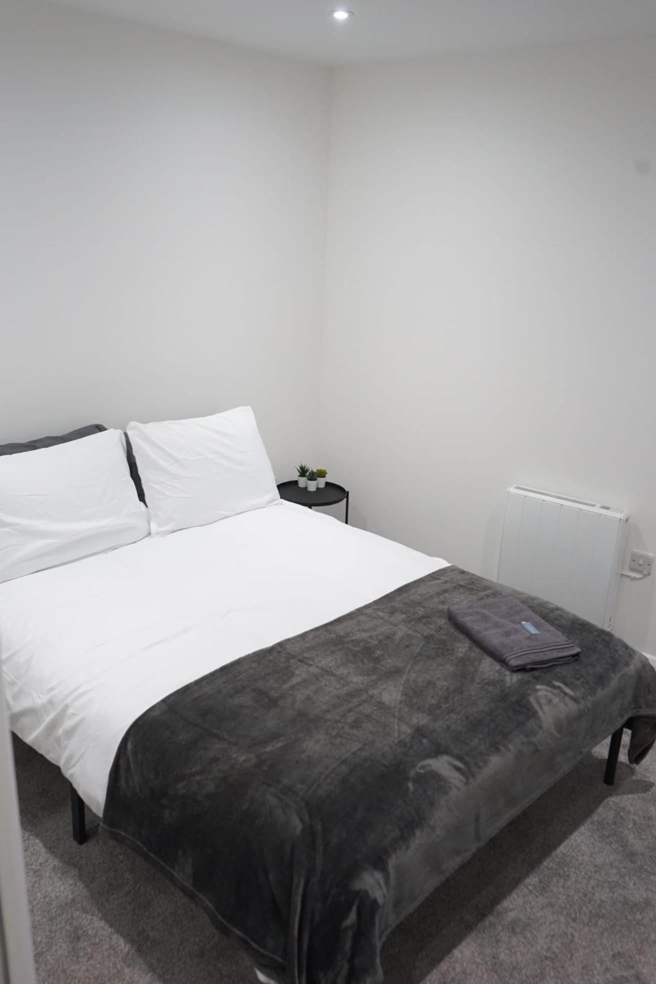 Luxury City Centre Apartment 贝尔法斯特 外观 照片