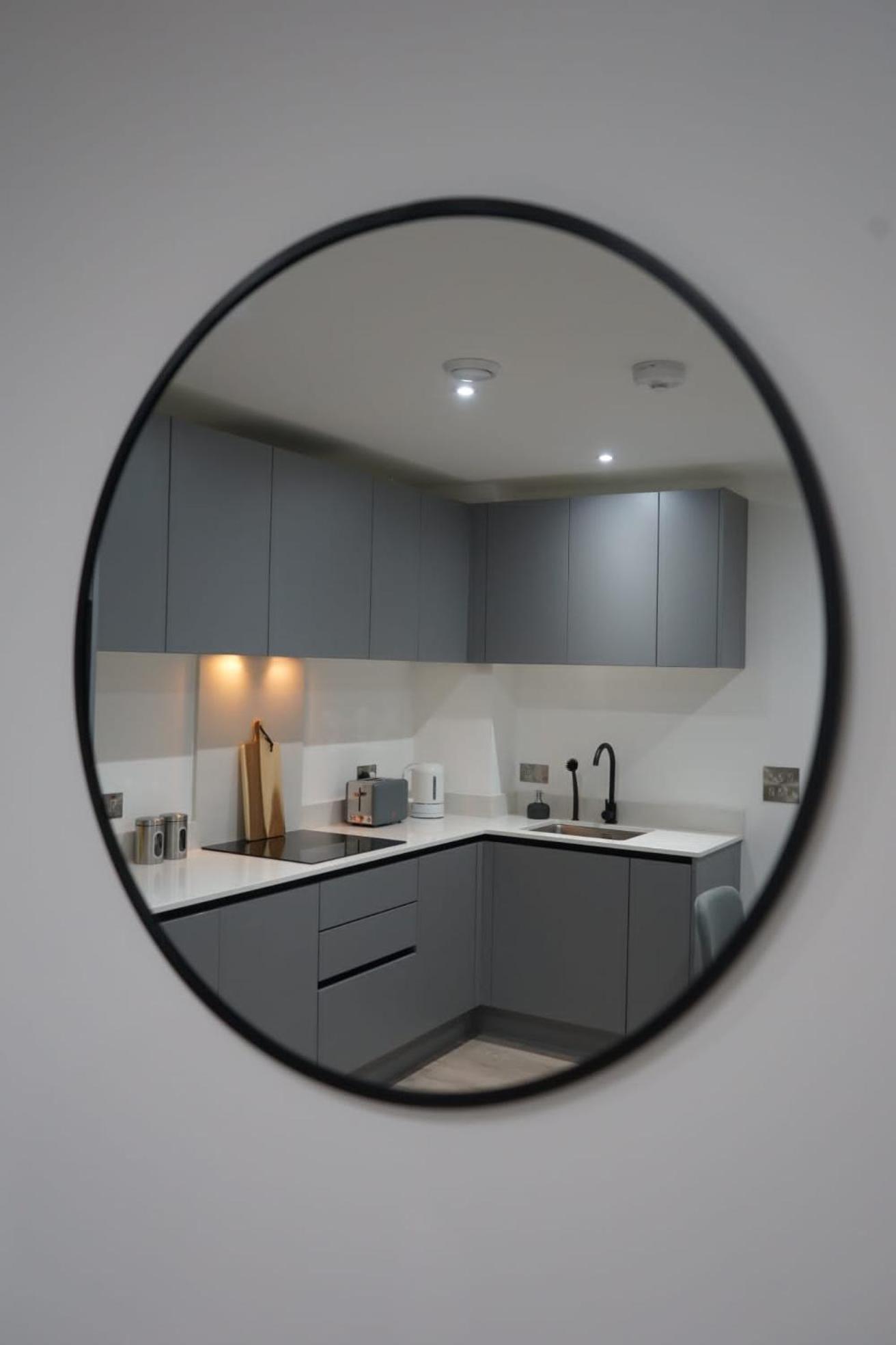 Luxury City Centre Apartment 贝尔法斯特 外观 照片